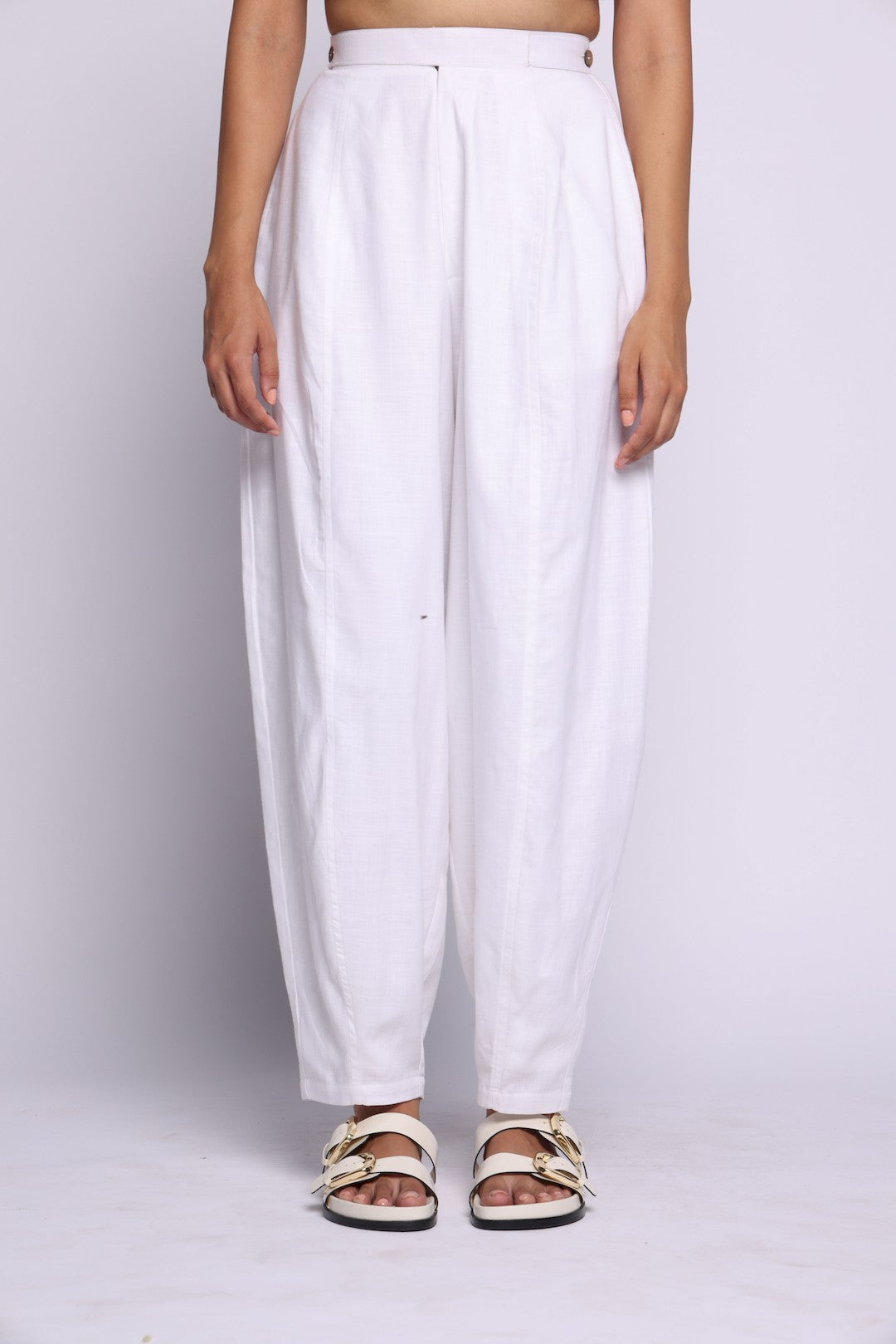 #Color_White