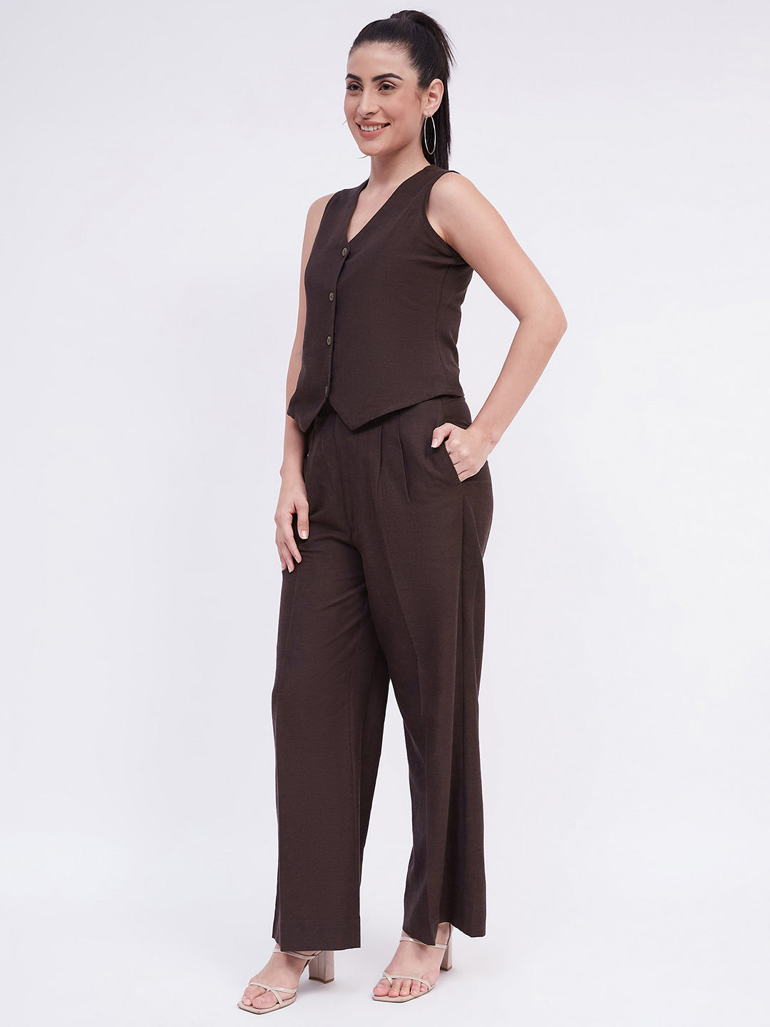 Litsea Waistcoat | Coffee