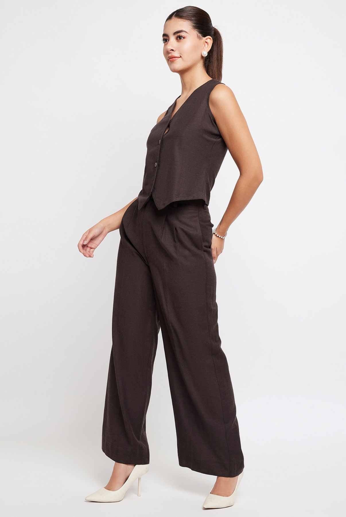 Litsea Waistcoat | Coffee