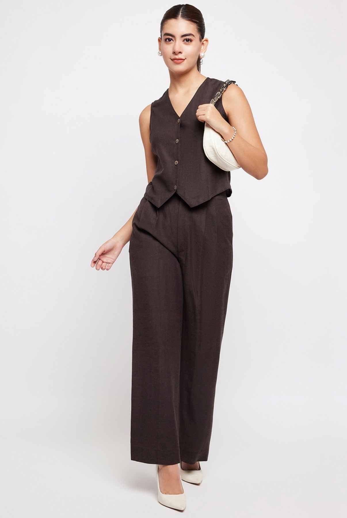 Litsea Waistcoat | Coffee