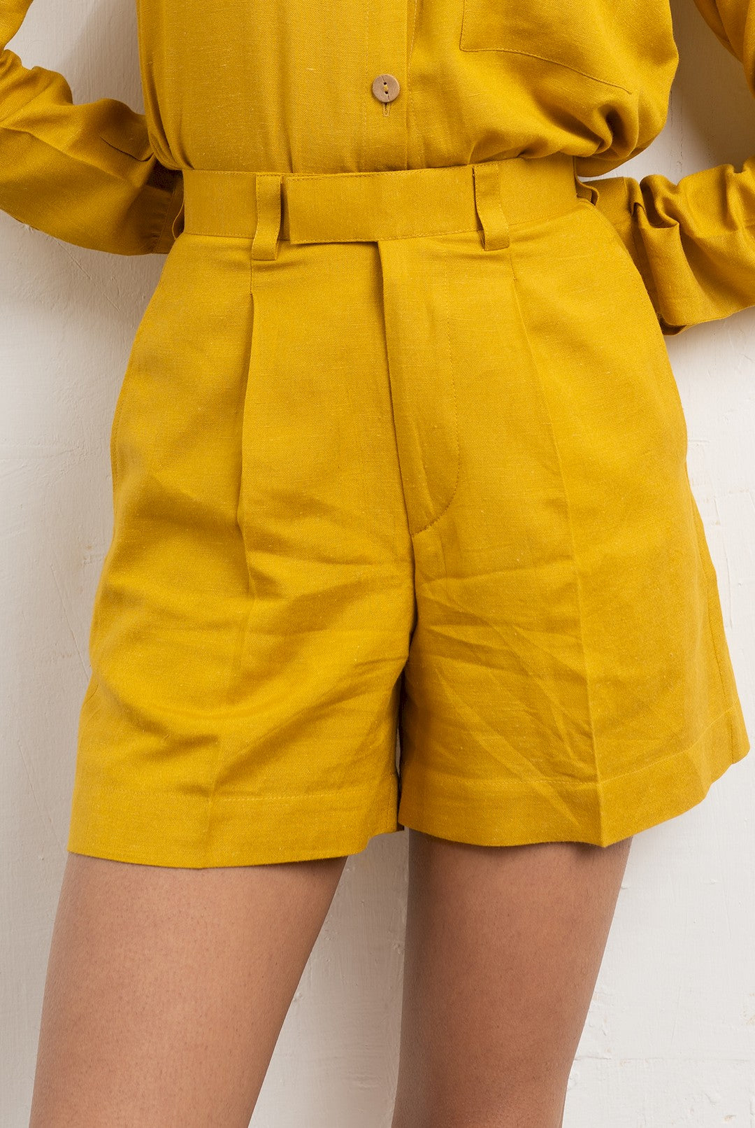 #Color_Mustard