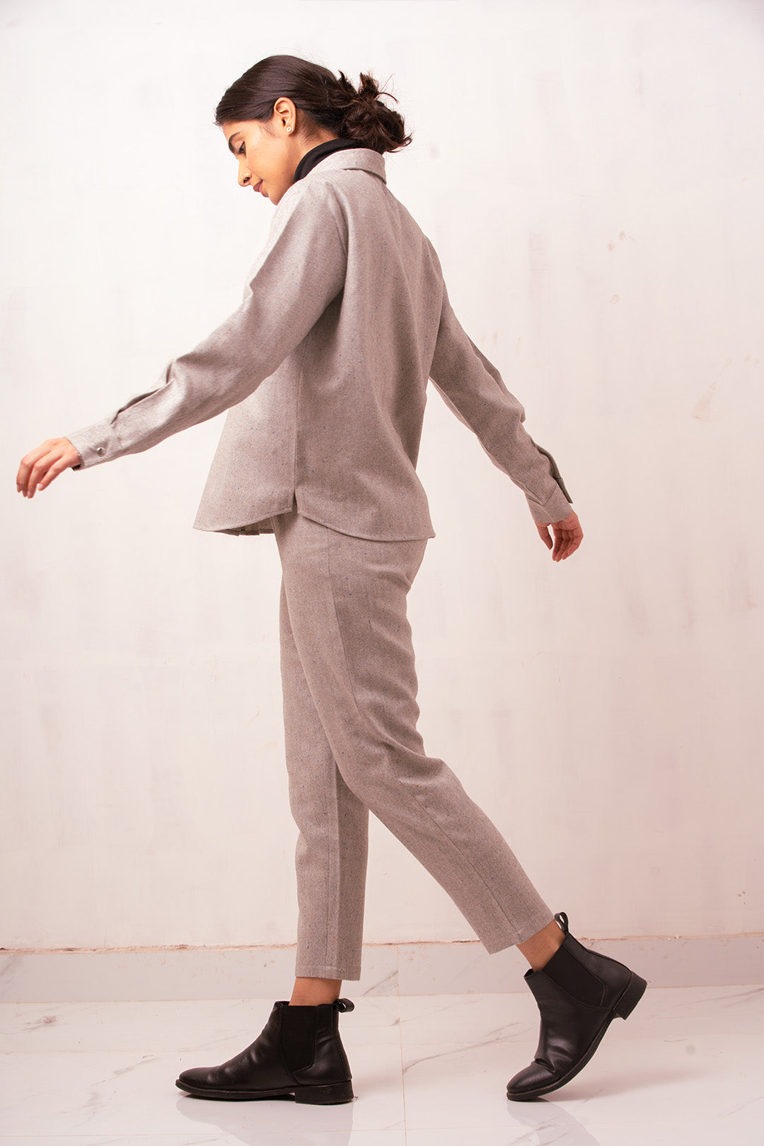 #Color_Grey