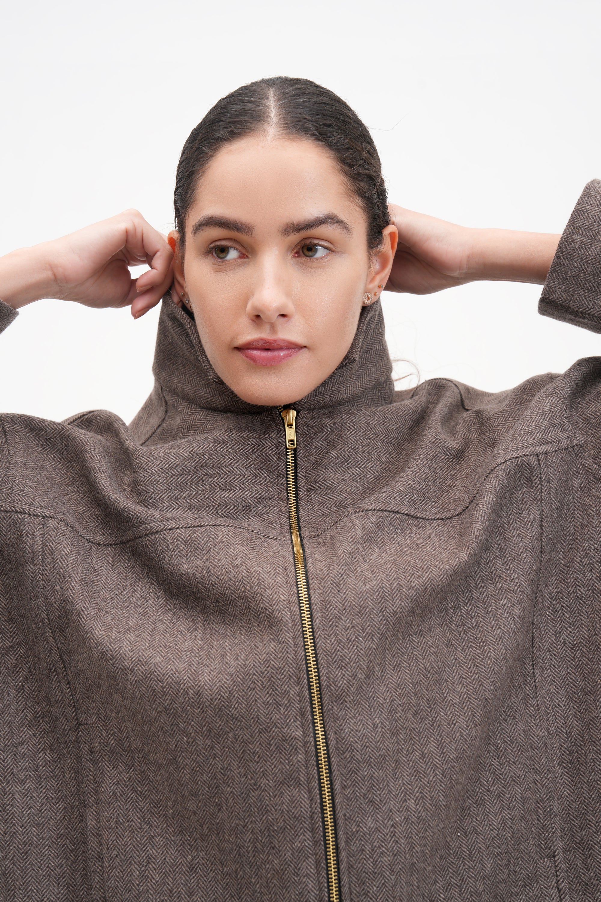 #color_Champagne Beige