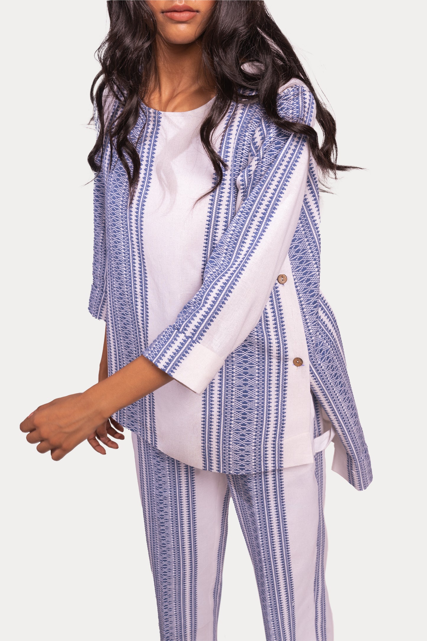 Raven Top Set | White & Blue Pattern