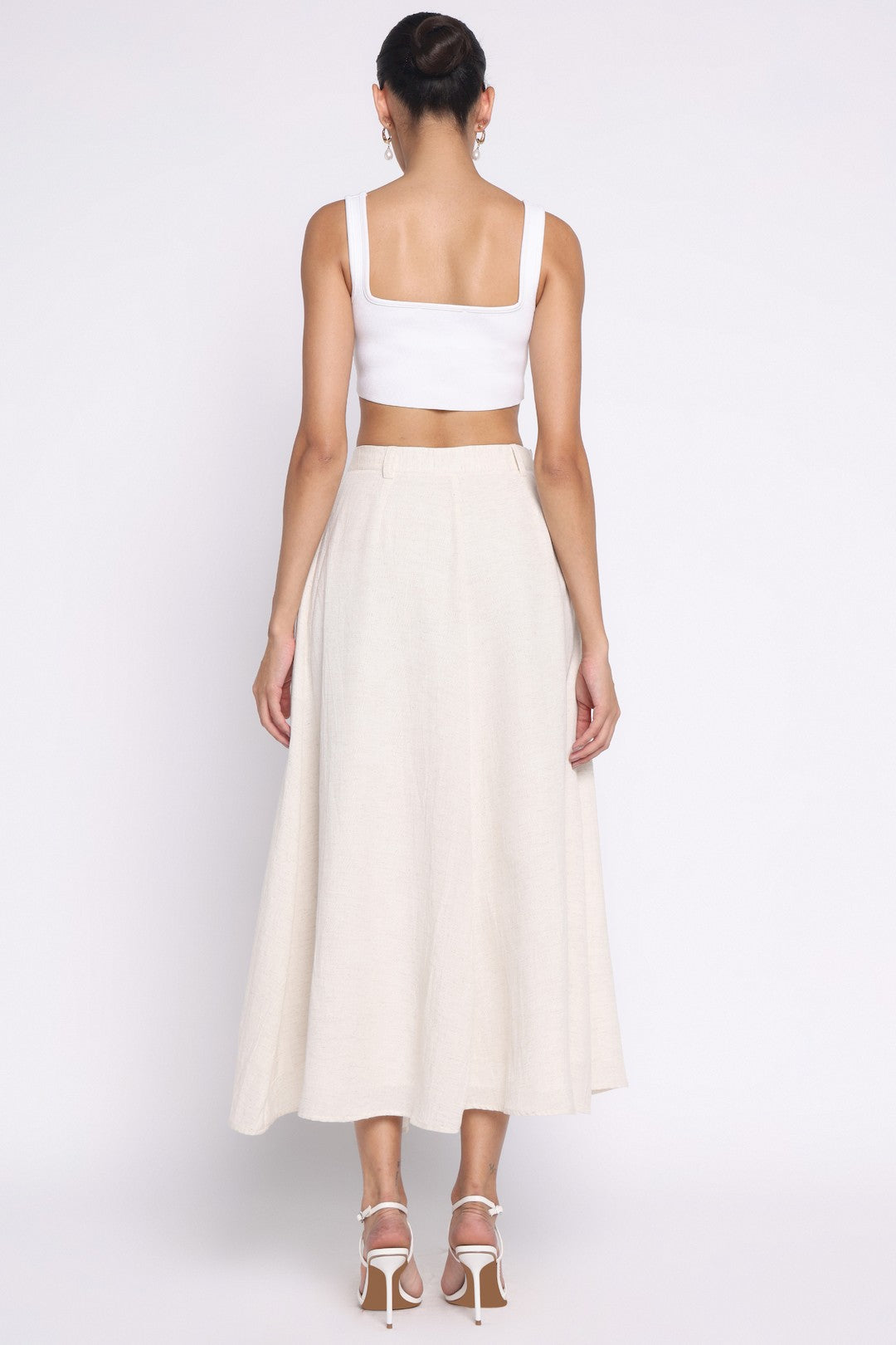 #Color_Off White