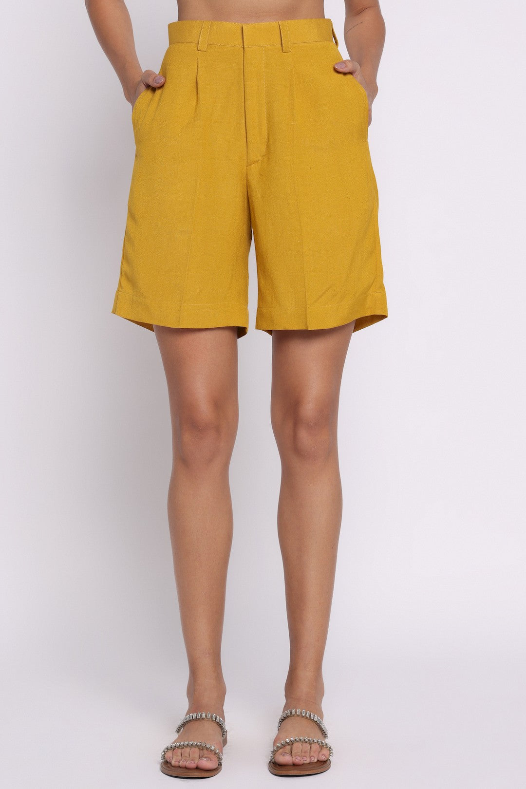 #Color_Mustard