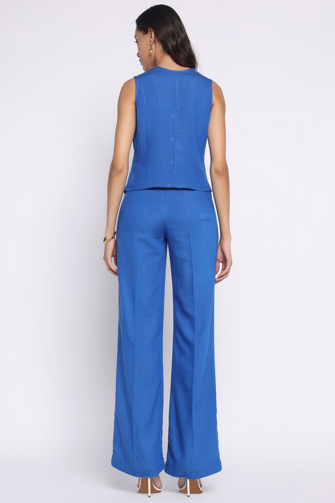 #Color_Electric Blue