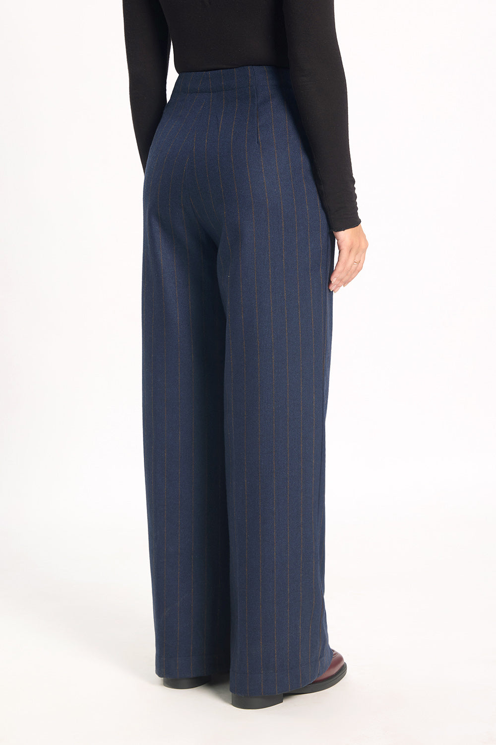 Tweed Flow Pants - Navy Blue Stripes