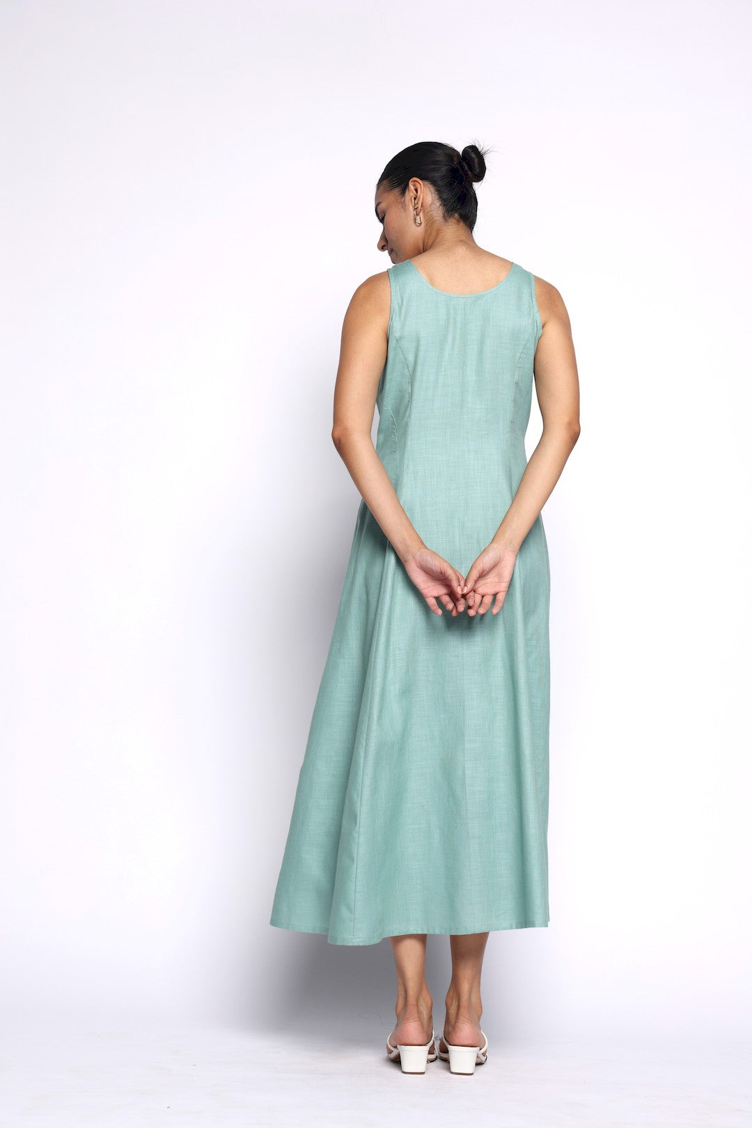 #Color_Mint Green