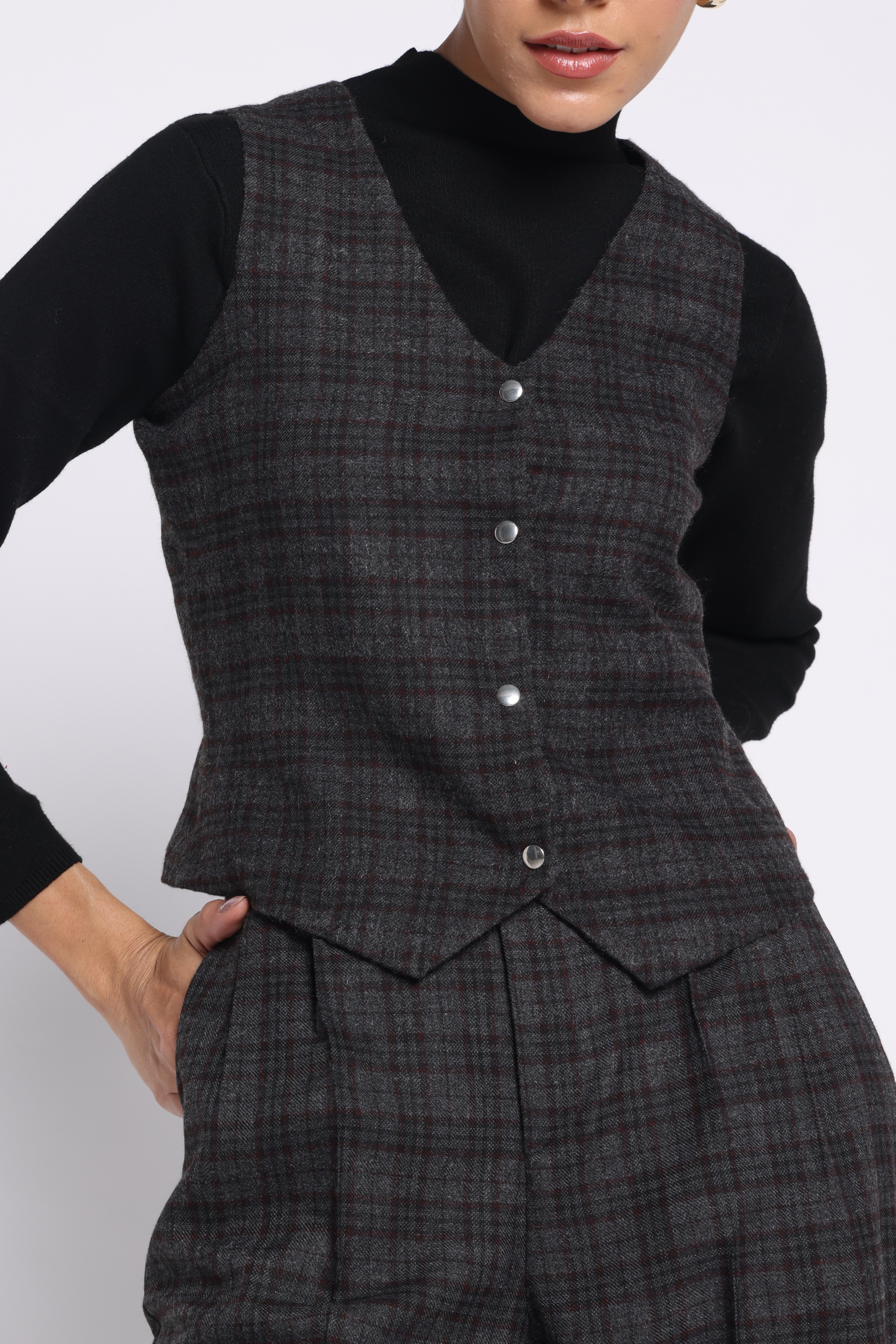 Woolen Waistcoat | Black Checkered