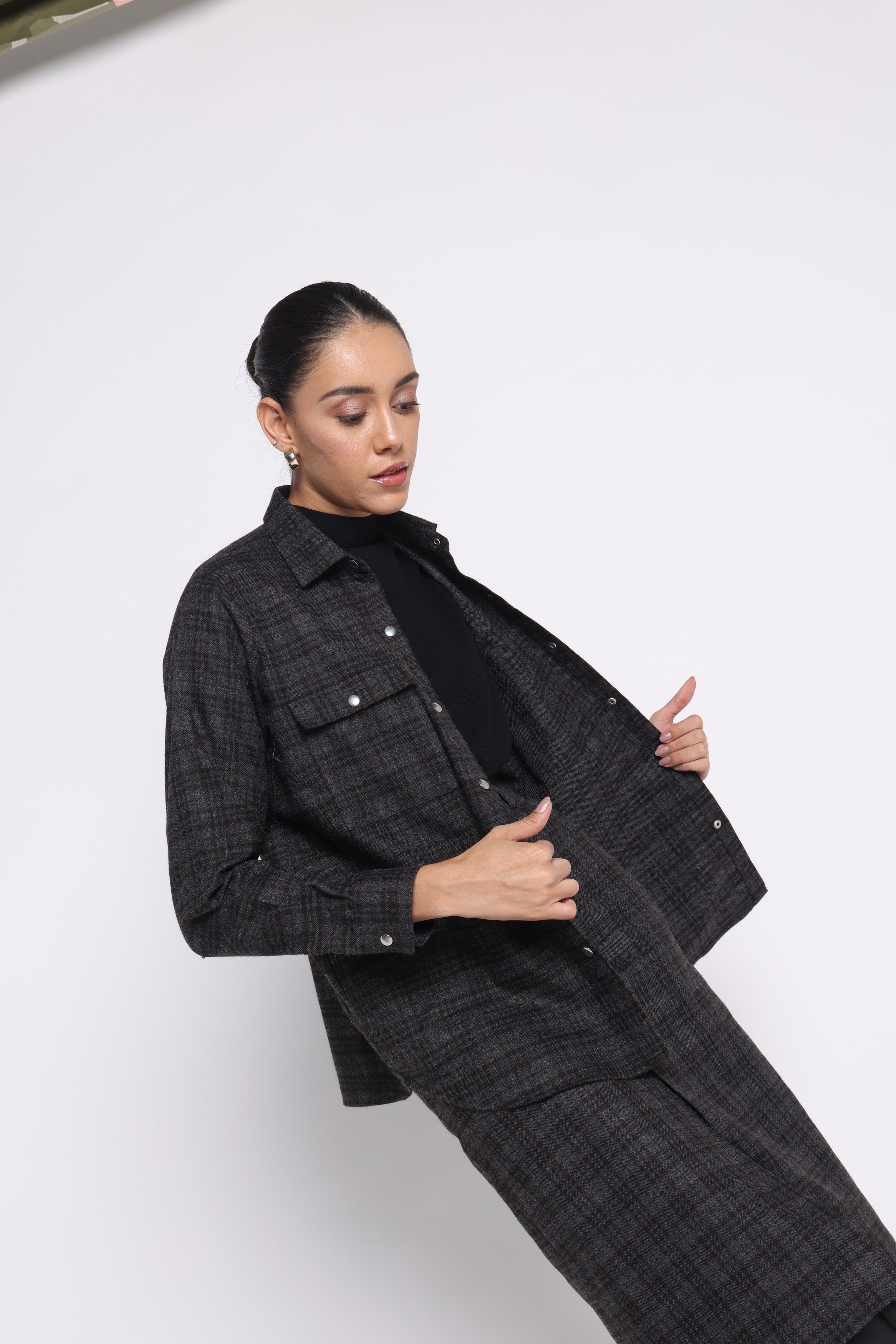 Enate Woolen Shirt | Black Check