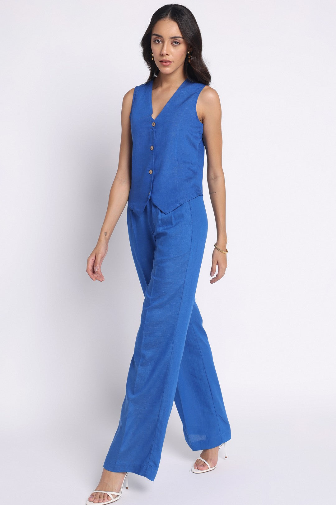 #Color_Electric Blue