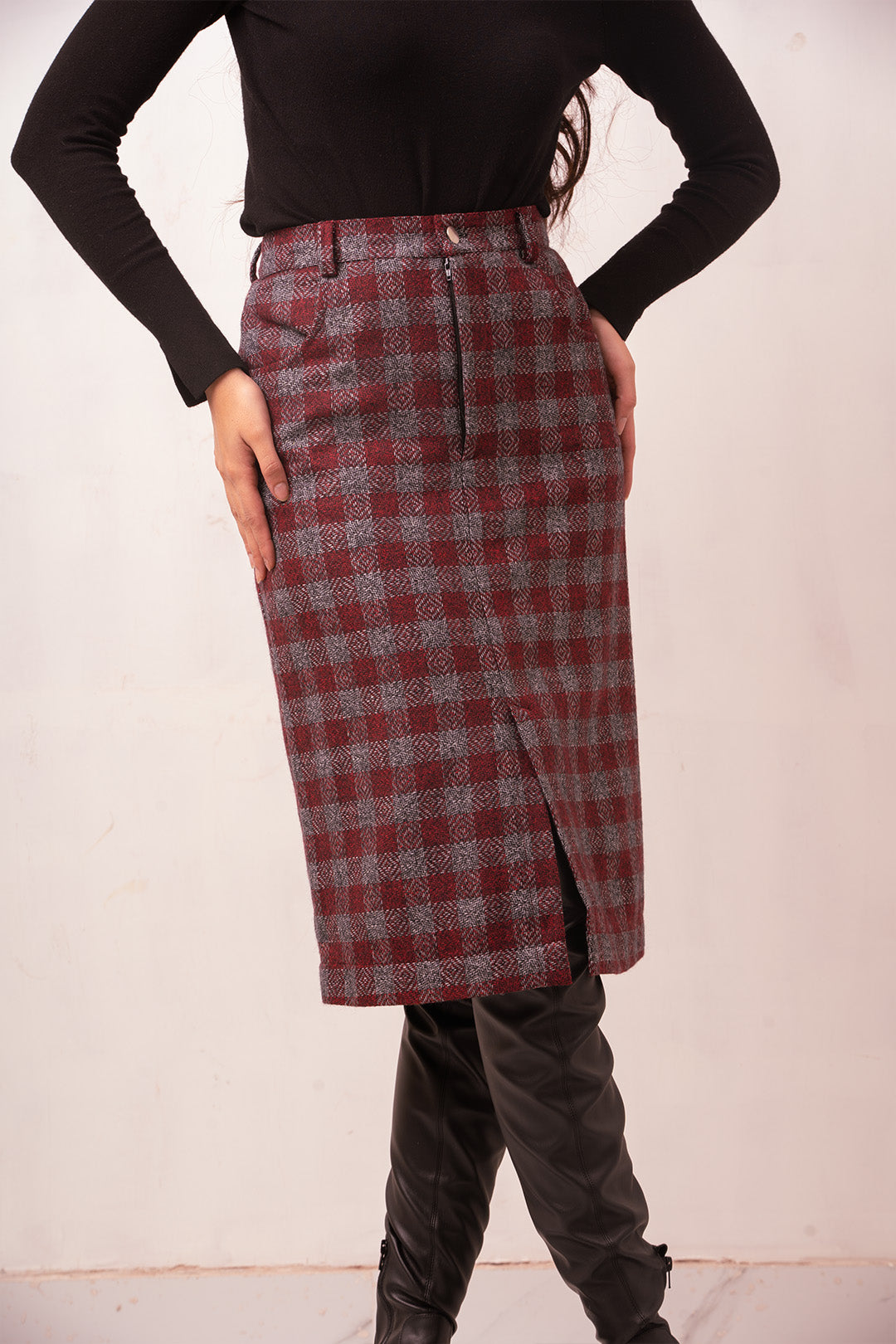 Erma Woolen Skirt | Red Check
